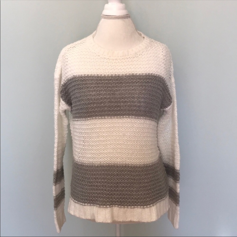 Aeropostale Sweater